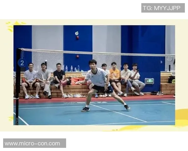 上海羽毛球队的蜕变与崛起:冠军赛背后的奋斗与坚持 上海羽毛球队的蜕变与崛起:冠军赛背后的奋斗与坚持