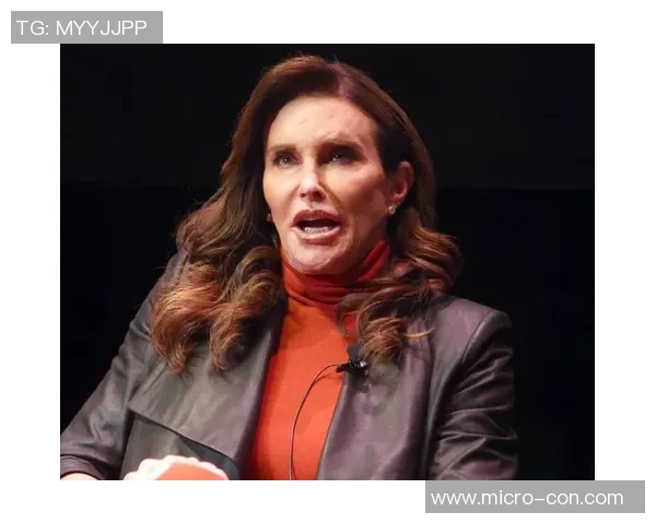 带红字的足球明星背后的故事与传奇人生探索 带红字的足球明星背后的故事与传奇人生探索