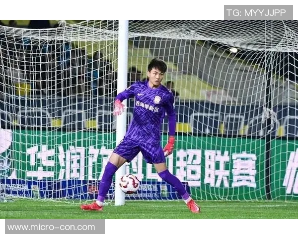 李昊:新疆足球明星的崛起与梦想追逐之路 李昊:新疆足球明星的崛起与梦想追逐之路